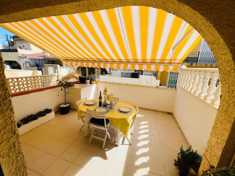 Sunny, South-Facing & Welcoming Villa Alicante Bagian luar foto