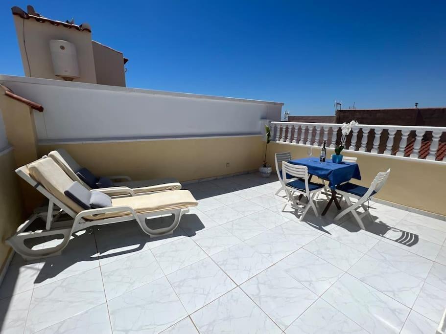 Sunny, South-Facing & Welcoming Villa Alicante Bagian luar foto